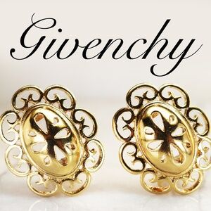 ⚜️ Vintage Givenchy Gold Clip On Earrings ⚜️